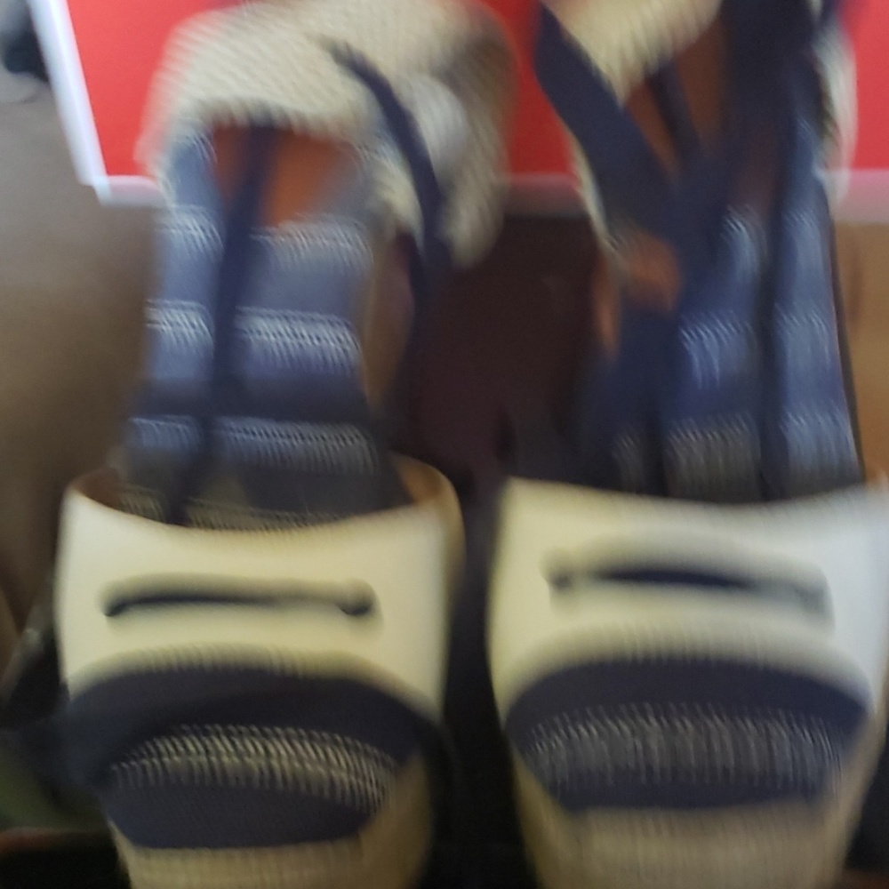 Shoes - Picture 1 of 3